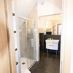 Boutique Provincja Winebar & オルシュティン