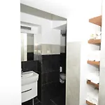 Boutique Provincja Winebar & アパートホテル 4*