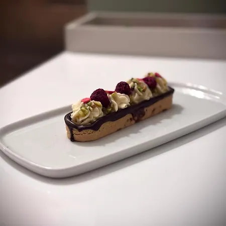 Boutique Provincja Winebar & 아파트호텔 4*