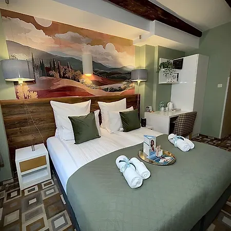 Boutique Provincja Winebar & 올슈틴