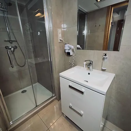 Boutique Provincja Winebar & Apartahotel