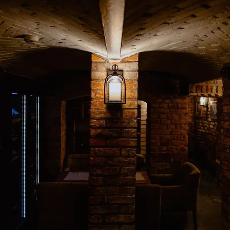 Boutique Provincja Winebar & 3*