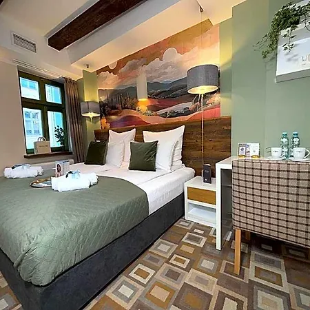 Boutique Provincja Winebar & Apartahotel 4*