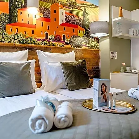 Apartahotel Boutique Provincja Winebar & 4*