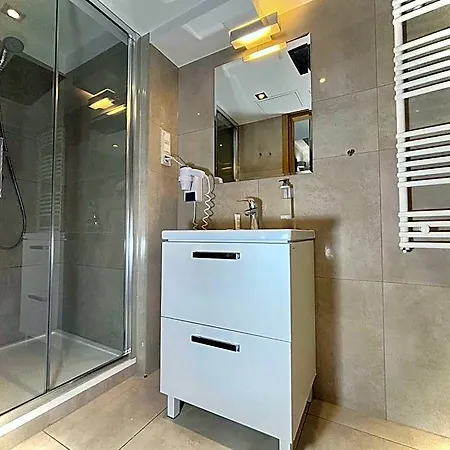 Boutique Provincja Winebar & 4* Olsztyn (Warmian-Masurian)