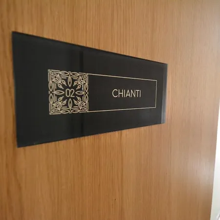 Boutique Provincja Winebar & Aparthotel Olsztyn (Warmian-Masurian)