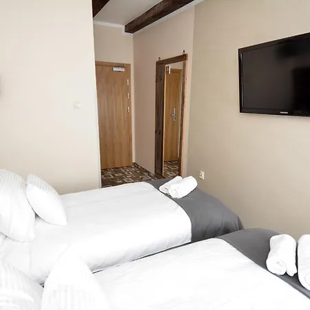 Boutique Provincja Winebar & 4* 올슈틴