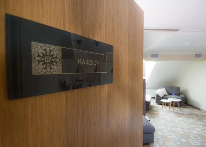 Boutique Provincja Winebar & 4*