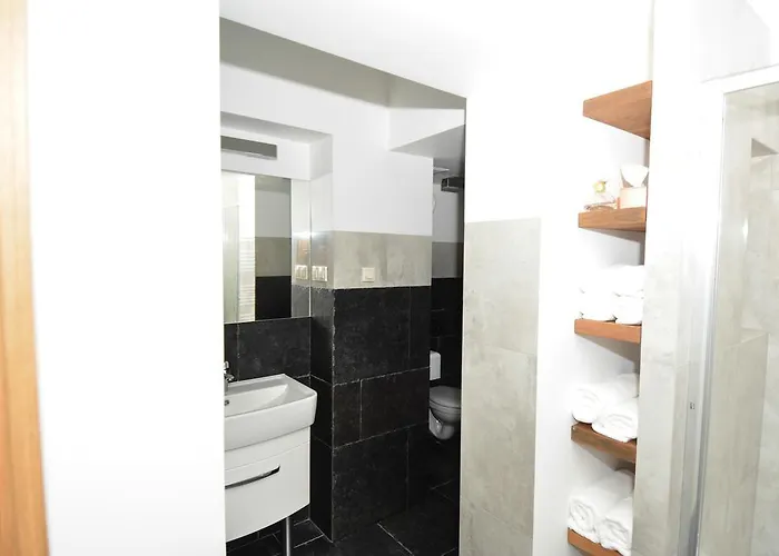 Boutique Provincja Winebar & Hotel apartamentowy 4*